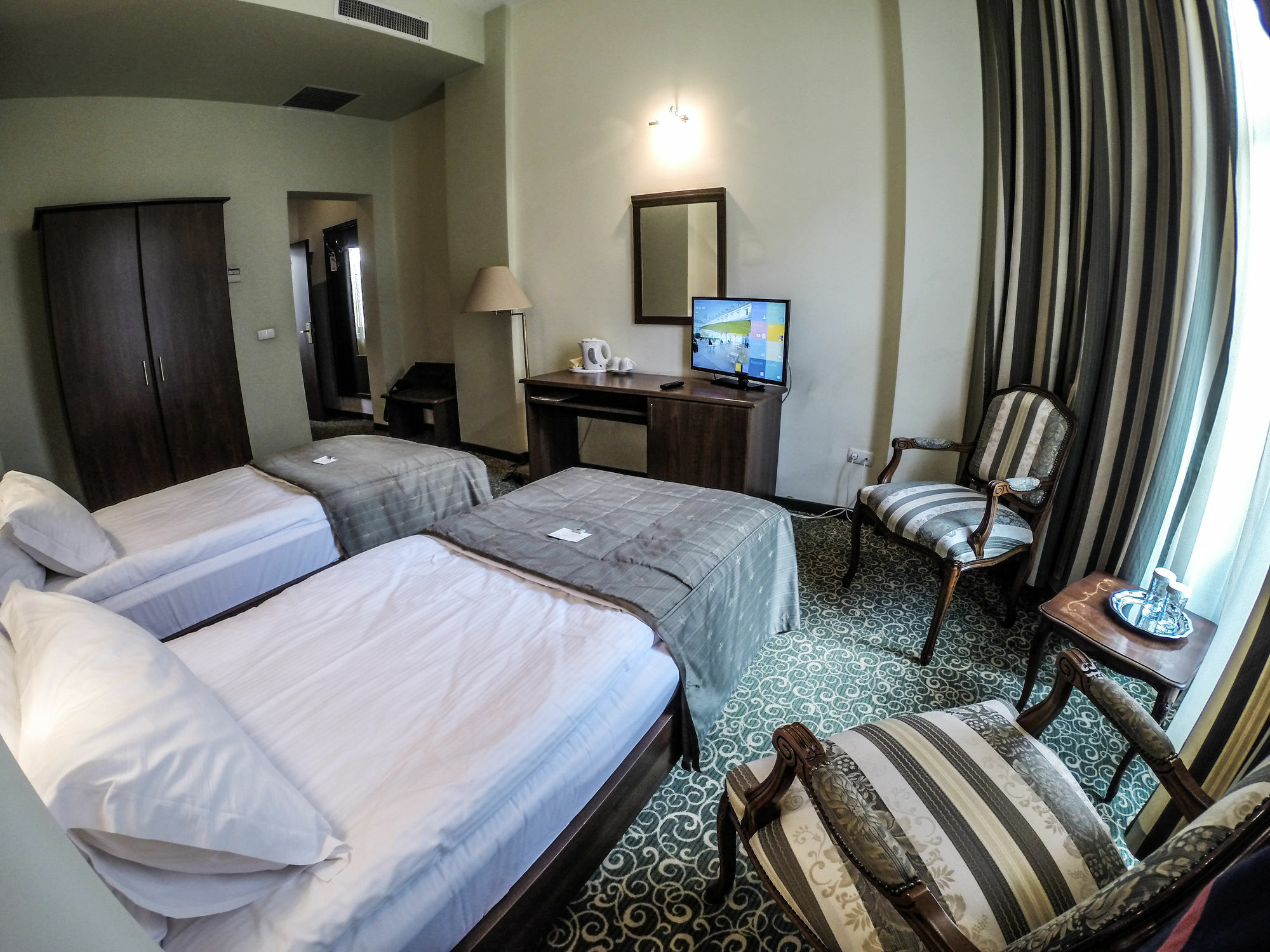 HOTEL CENTRAL ПЛОЕШТИ 4* (Румыния) - от 8293 RUB | NOCHI